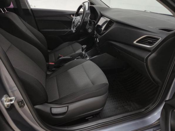 Hyundai Solaris II с пробегом 2017 года, цена 1 170 000 рублей, 188412 км, седан, Автокод Объявления