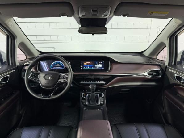 GAC Trumpchi M6 Pro с пробегом 2021 года, цена 1 993 000 рублей, 93816 км, минивэн, Автокод Объявления