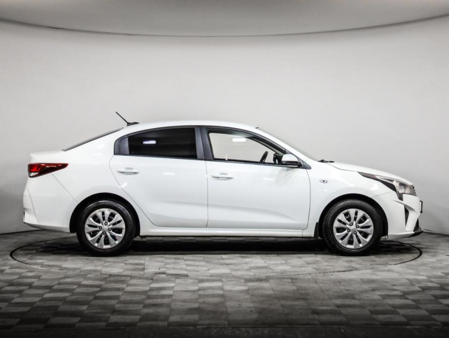 Kia Rio IV Рестайлинг Санкт-Петербург  - изображение 4
