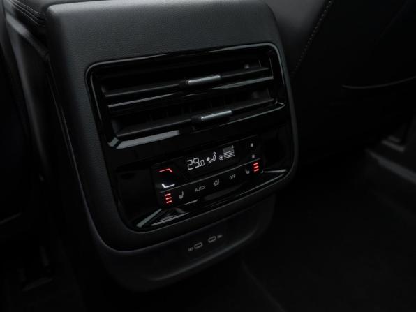 Volkswagen Teramont II (China Market) с пробегом 2026 года, цена 6 200 000 рублей, 16 км, внедорожник, Автокод Объявления