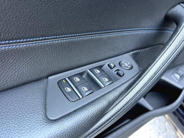 BMW 5 серии VII (G30/G31/G38) с пробегом 2018 года, цена 3 150 000 рублей, 122823 км, седан, Автокод Объявления