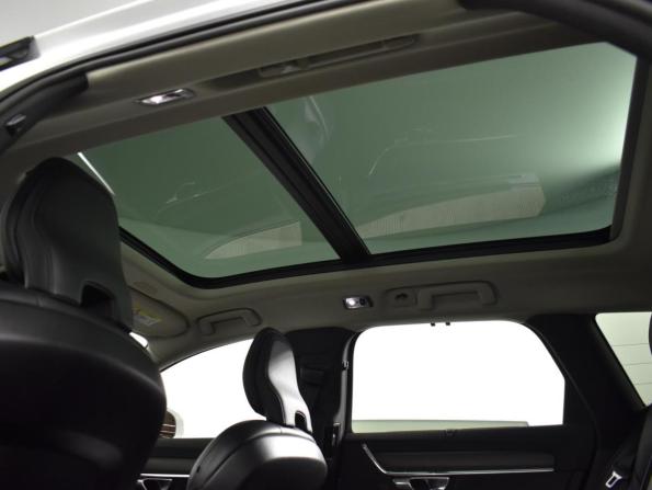 Volvo V90 Cross Country I с пробегом 2018 года, цена 3 465 900 рублей, 131288 км, универсал, Автокод Объявления