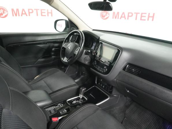 Mitsubishi Outlander III Рестайлинг 3 с пробегом 2019 года, цена 2 340 000 рублей, 101055 км, внедорожник, Автокод Объявления