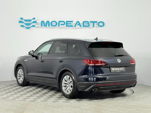 Volkswagen Touareg III с пробегом 2019 года, цена 5 100 000 рублей, 100000 км, внедорожник, Автокод Объявления