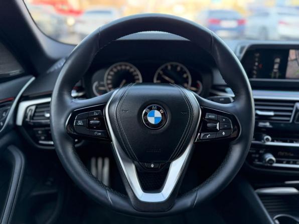 BMW 5 серии VII (G30/G31/G38) с пробегом 2018 года, цена 2 890 000 рублей, 174365 км, седан, Автокод Объявления