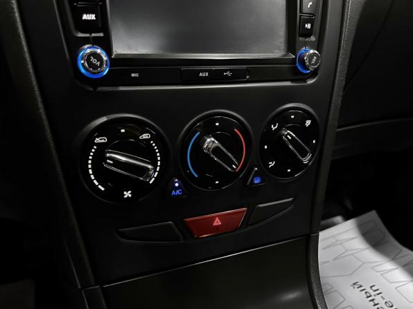 Dongfeng S30 с пробегом 2014 года, цена 590 000 рублей, 171235 км, седан, Автокод Объявления
