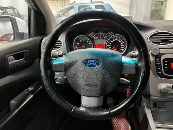 Ford Focus II Рестайлинг с пробегом 2009 года, цена 540 000 рублей, 170429 км, универсал, Автокод Объявления