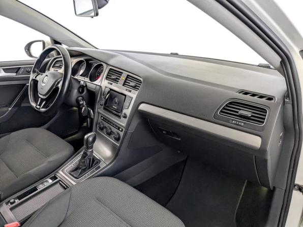Volkswagen Golf VII с пробегом 2014 года, цена 1 180 000 рублей, 182110 км, хэтчбек, Автокод Объявления
