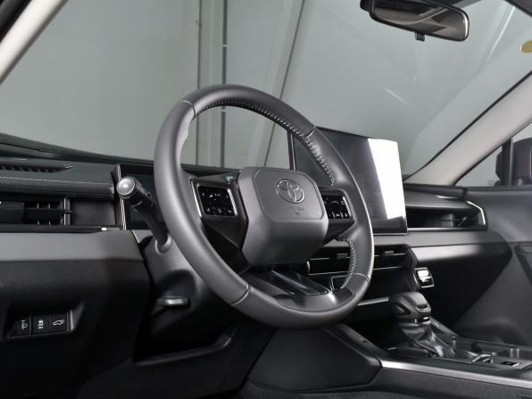 Toyota RAV4 VI (XA60) с пробегом 2026 года, цена 4 200 000 рублей, 23 км, внедорожник, Автокод Объявления