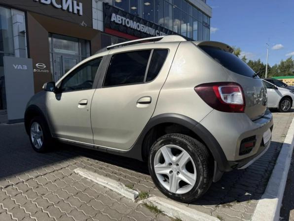 Renault Sandero II с пробегом 2016 года, цена 922 200 рублей, 133733 км, хэтчбек, Автокод Объявления