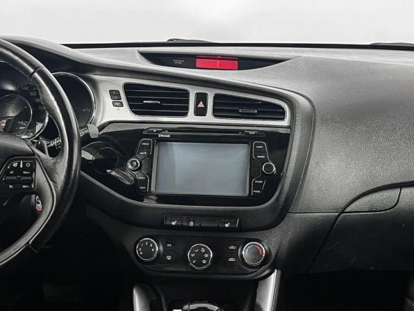 Kia Ceed II с пробегом 2015 года, цена 1 153 000 рублей, 140558 км, универсал, Автокод Объявления