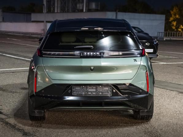Zeekr X I с пробегом 2023 года, цена 4 098 000 рублей, 45000 км, внедорожник, Автокод Объявления