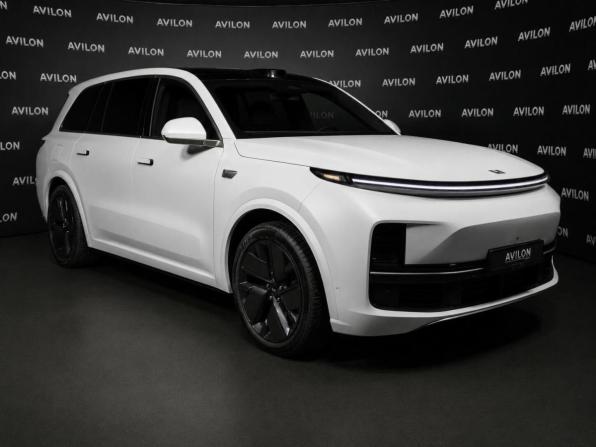 Новый Li Auto (Lixiang) L9 I Рестайлинг 2025 года, цена 11 990 000 рублей, внедорожник, Автокод Объявления