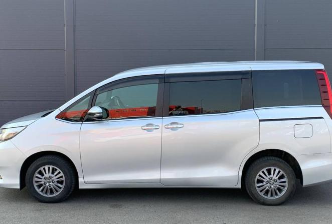 Toyota Esquire I с пробегом 2016 года, цена 2 090 000 рублей, 94560 км, минивэн, Автокод Объявления