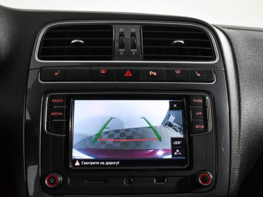 Volkswagen Polo V Рестайлинг Санкт-Петербург  - изображение 18