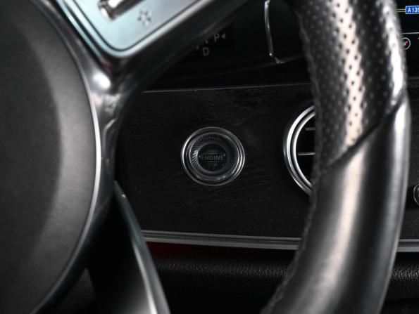 Mercedes-Benz E-Класс V (W213 S213 C238) с пробегом 2018 года, цена 2 849 000 рублей, 179252 км, седан, Автокод Объявления