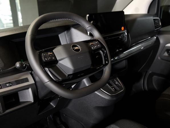 Opel Zafira Life I Рестайлинг с пробегом 2026 года, цена 5 650 000 рублей, 65 км, минивэн, Автокод Объявления