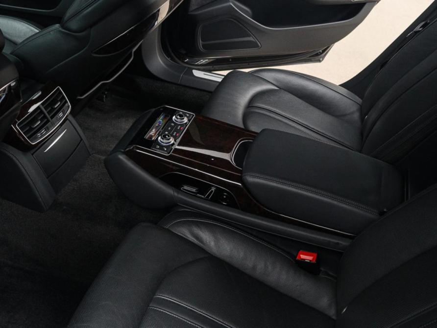 Audi A8 III (D4) Рестайлинг Москва  - изображение 10