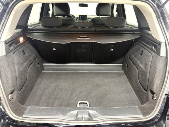 Mercedes-Benz B-Класс II (W246) с пробегом 2012 года, цена 1 100 000 рублей, 178086 км, хэтчбек, Автокод Объявления