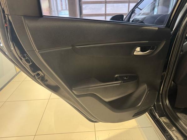 Kia Rio IV с пробегом 2017 года, цена 1 084 000 рублей, 129800 км, седан, Автокод Объявления