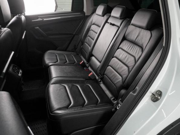 Volkswagen Tiguan II с пробегом 2019 года, цена 2 480 000 рублей, 211480 км, внедорожник, Автокод Объявления