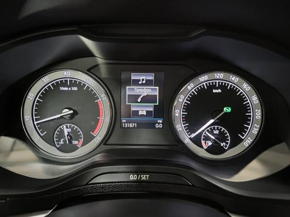 Skoda Karoq I с пробегом 2020 года, цена 2 149 000 рублей, 131671 км, внедорожник, Автокод Объявления