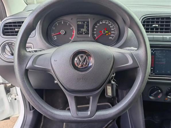 Volkswagen Polo V Рестайлинг с пробегом 2017 года, цена 1 250 000 рублей, 97676 км, седан, Автокод Объявления