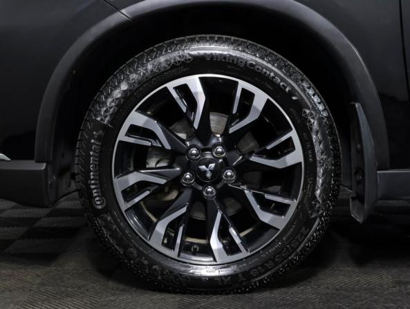 Mitsubishi Outlander III Рестайлинг 3 с пробегом 2022 года, цена 2 385 000 рублей, 72232 км, внедорожник, Автокод Объявления