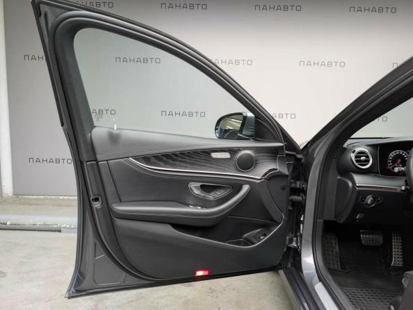 Mercedes-Benz E-Класс V (W213 S213 C238) с пробегом 2018 года, цена 3 247 000 рублей, 146728 км, седан, Автокод Объявления
