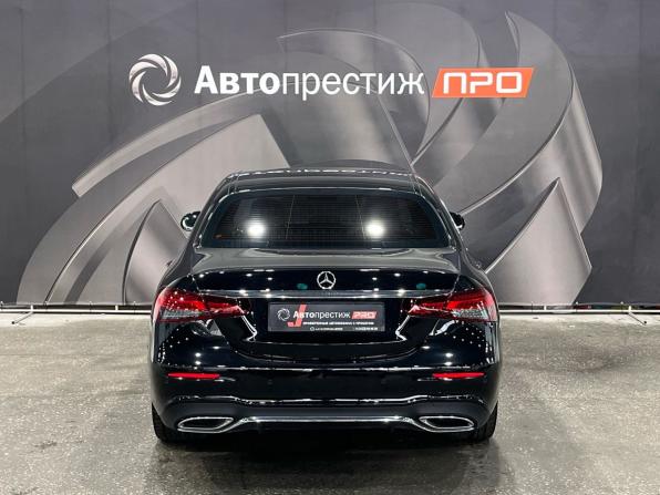Mercedes-Benz E-Класс V (W213 S213 C238) Рестайлинг с пробегом 2021 года, цена 3 795 000 рублей, 113075 км, седан, Автокод Объявления