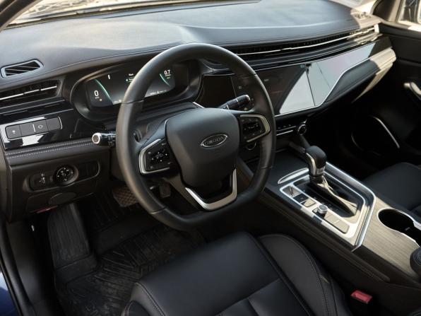 Omoda S5 с пробегом 2024 года, цена 1 359 900 рублей, 58842 км, седан, Автокод Объявления