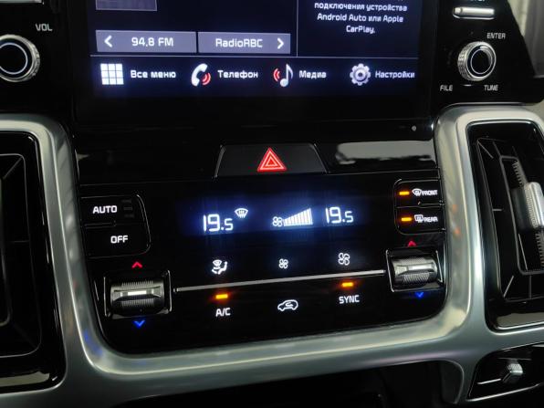 Kia Sorento IV с пробегом 2022 года, цена 3 599 000 рублей, 103825 км, внедорожник, Автокод Объявления