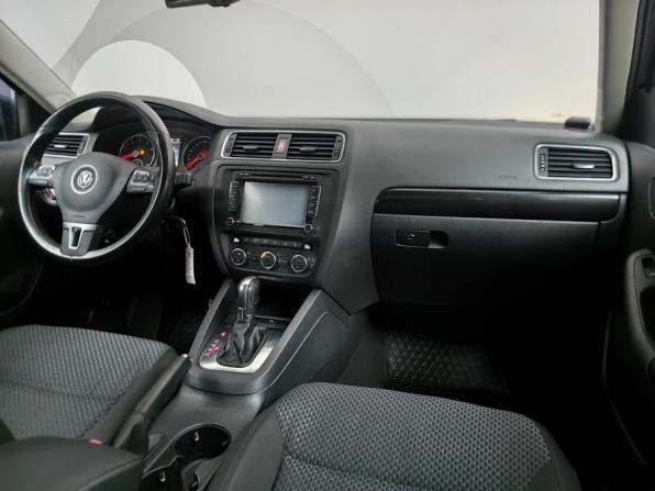 Volkswagen Jetta VI с пробегом 2013 года, цена 939 000 рублей, 180047 км, седан, Автокод Объявления