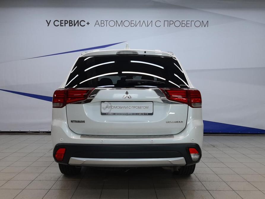 Mitsubishi Outlander III Рестайлинг 2 Москва  - изображение 4