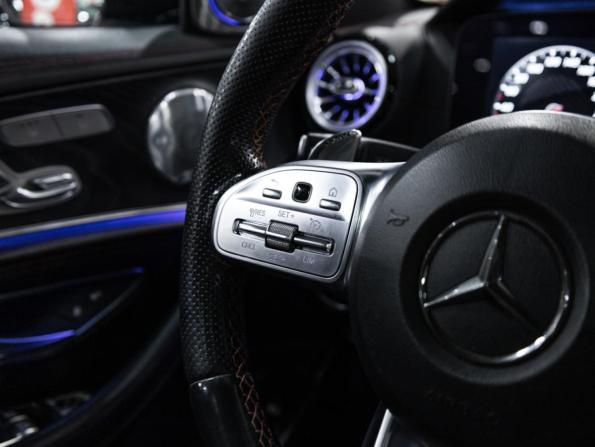 Mercedes-Benz E-Класс AMG V (W213) с пробегом 2018 года, цена 3 599 700 рублей, 148591 км, седан, Автокод Объявления