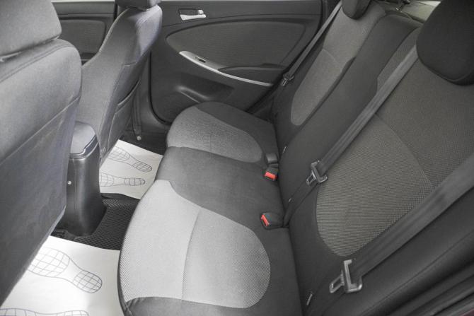 Hyundai Solaris I с пробегом 2013 года, цена 999 000 рублей, 198282 км, седан, Автокод Объявления