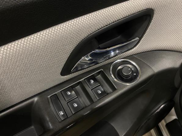 Chevrolet Cruze I с пробегом 2012 года, цена 650 000 рублей, 219878 км, хэтчбек, Автокод Объявления
