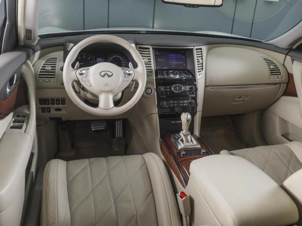 Infiniti QX70 с пробегом 2016 года, цена 2 350 000 рублей, 137877 км, внедорожник, Автокод Объявления