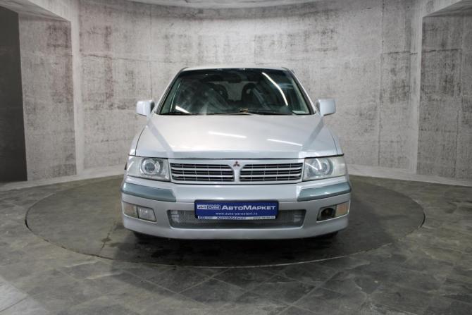 Mitsubishi Space Wagon III с пробегом 2001 года, цена 350 000 рублей, 365371 км, минивэн, Автокод Объявления