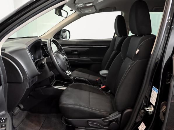 Mitsubishi Outlander III Рестайлинг 3 с пробегом 2019 года, цена 2 200 000 рублей, 106660 км, внедорожник, Автокод Объявления