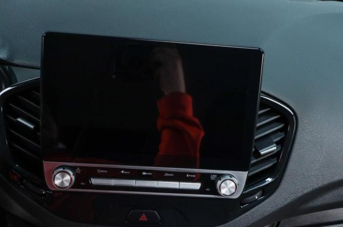 Lada (ВАЗ) Vesta I с пробегом 2019 года, цена 819 000 рублей, 105831 км, седан, Автокод Объявления