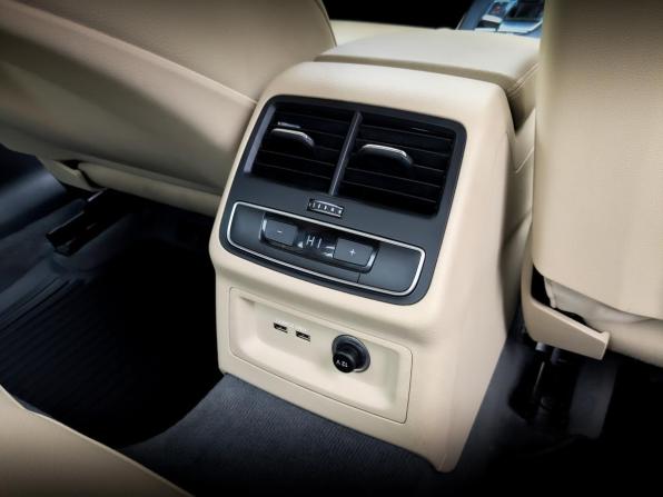 Audi A4 V (B9) с пробегом 2019 года, цена 2 350 000 рублей, 109128 км, седан, Автокод Объявления