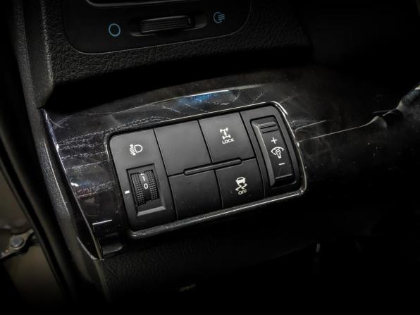 Kia Sorento II Рестайлинг с пробегом 2015 года, цена 1 815 000 рублей, 122404 км, внедорожник, Автокод Объявления