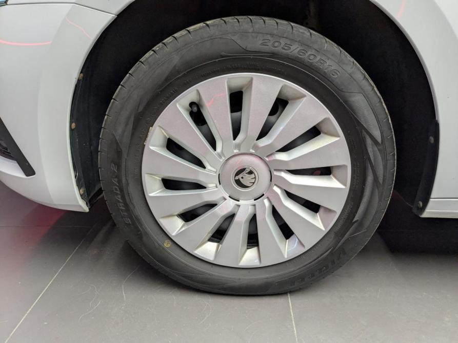 Skoda Octavia IV (A8) Москва  - изображение 14