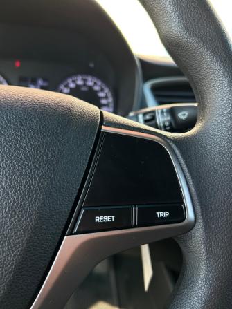 Hyundai Solaris II с пробегом 2018 года, цена 1 190 000 рублей, 102102 км, седан, Автокод Объявления