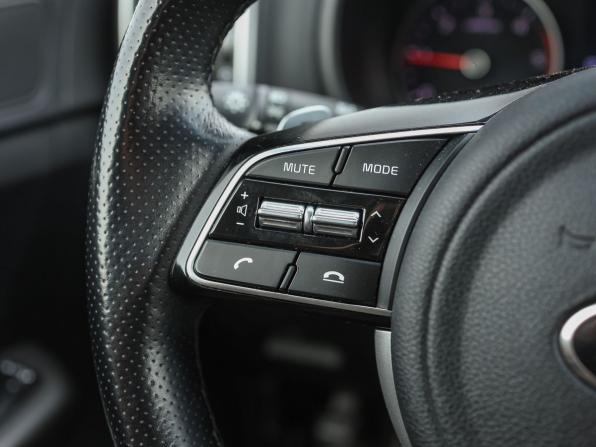 Kia Sportage IV Рестайлинг с пробегом 2020 года, цена 2 499 000 рублей, 97040 км, внедорожник, Автокод Объявления
