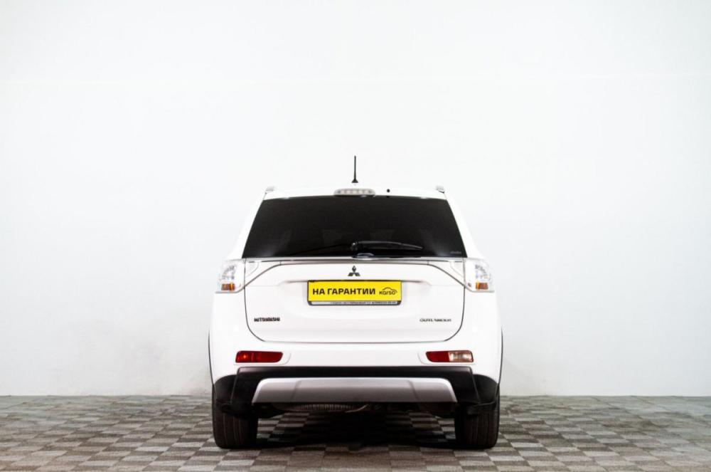Mitsubishi Outlander III Рестайлинг Сургут  - изображение 6