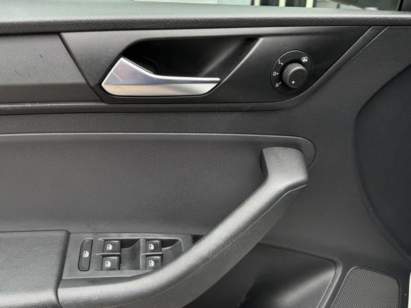 Volkswagen Polo VI с пробегом 2021 года, цена 1 399 000 рублей, 114147 км, лифтбек, Автокод Объявления