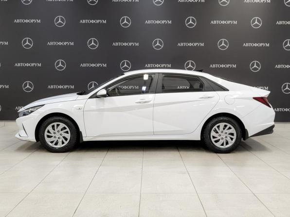 Hyundai Elantra VII (CN7) с пробегом 2022 года, цена 1 960 000 рублей, 88531 км, седан, Автокод Объявления