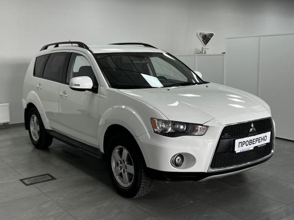 Mitsubishi Outlander II Рестайлинг с пробегом 2011 года, цена 965 000 рублей, 256000 км, внедорожник, Автокод Объявления
